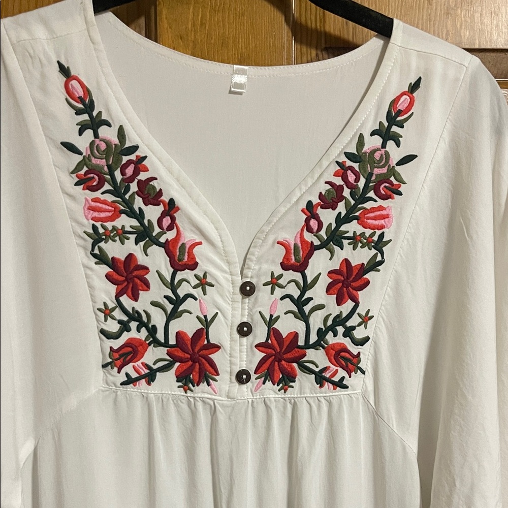 Amazon White Dress with Red and Black Embroidery think Midsomer party - Picture 3 of 4